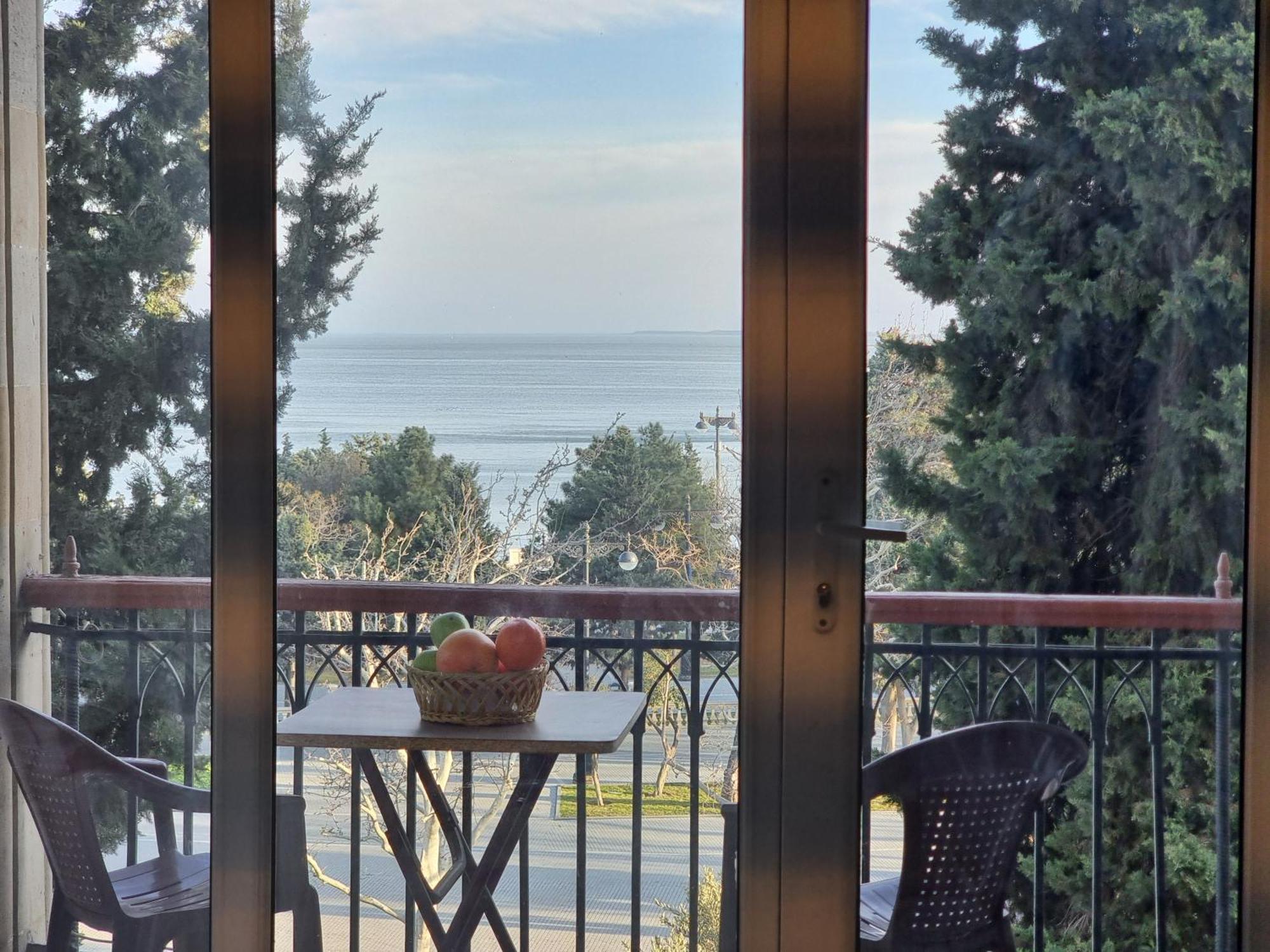 Old City Sea View Apartment Баку Екстериор снимка