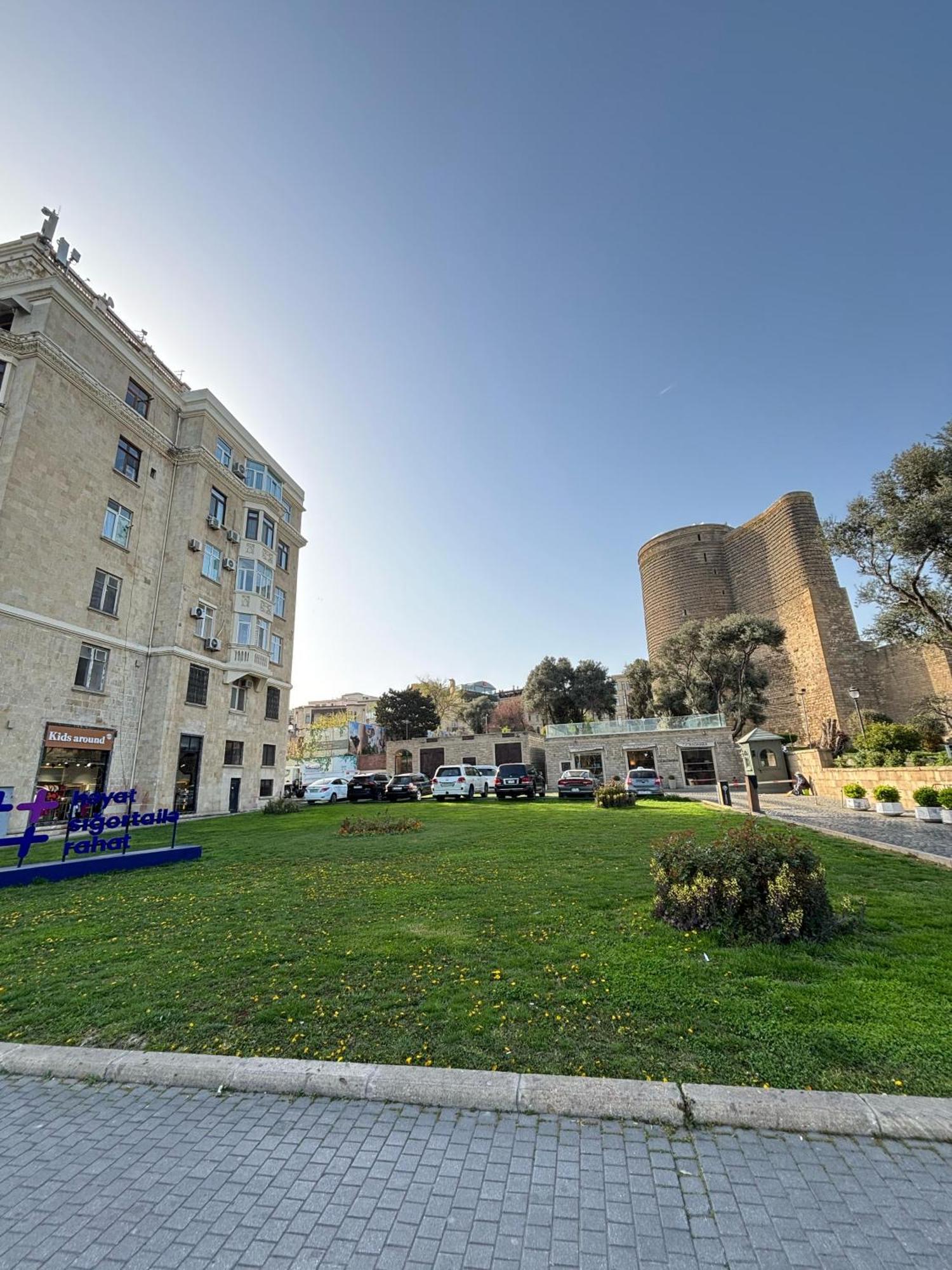 Old City Sea View Apartment Баку Екстериор снимка